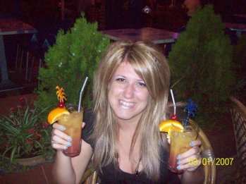 254697_1869612628665_4296087_n