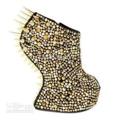 crazy-lady-gaga-platform-no-heel-shoes-spikes